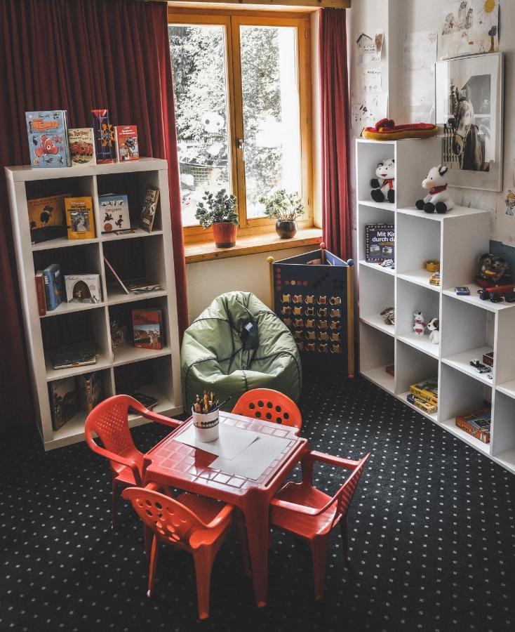 Hotel Grischuna ビビオ エクステリア 写真