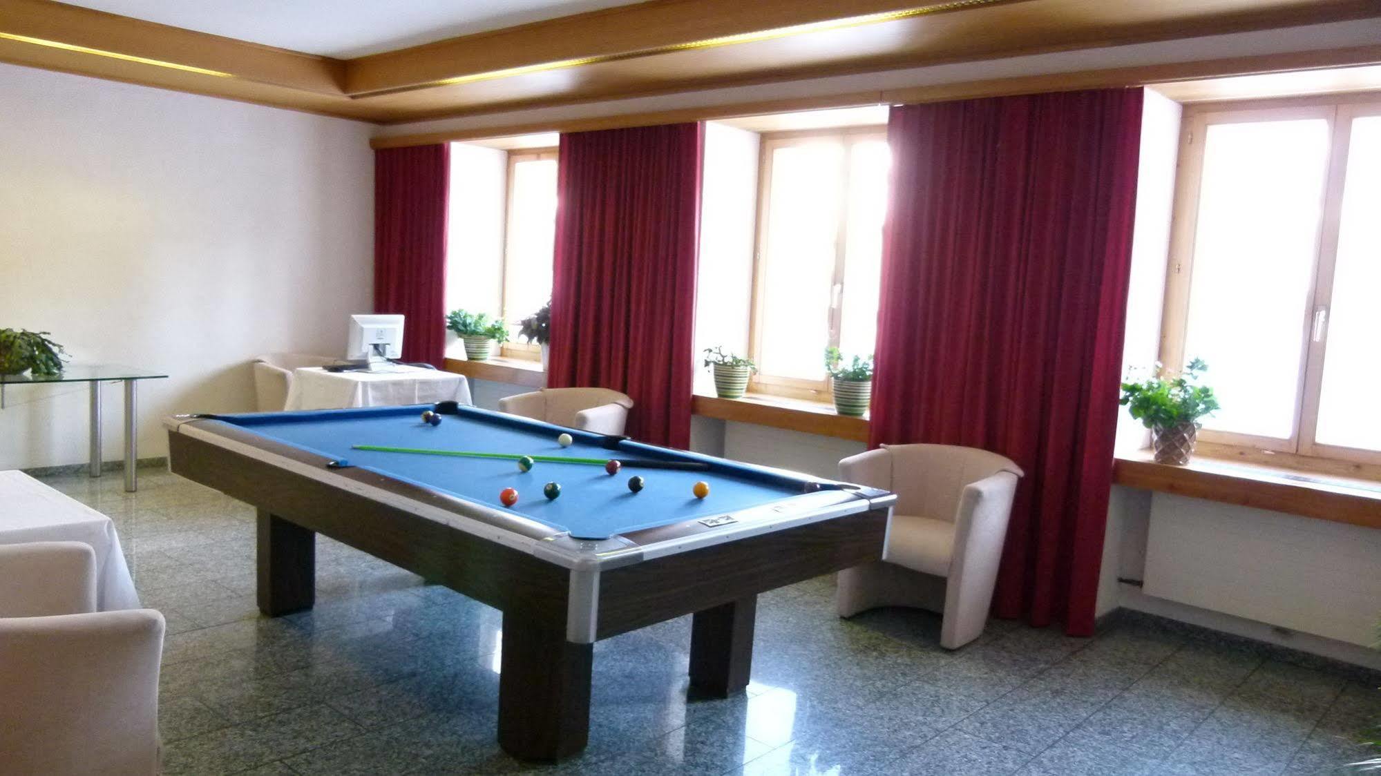 Hotel Grischuna ビビオ エクステリア 写真
